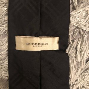 Burberry tie